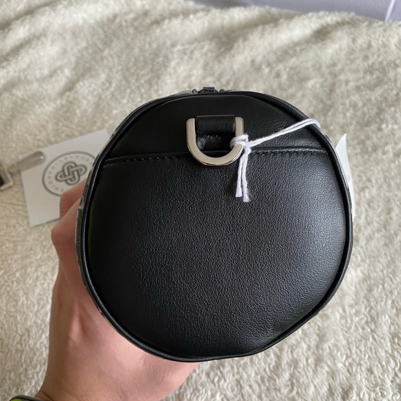🚫SOLD🚫 DIOR Oblique Roller Shoulder Bag - Picture 6 of 8